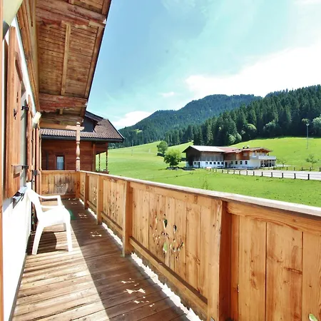 Unique In The Center Of Elmau Near Skilift *