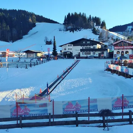 Unique In The Center Of Elmau Near Skilift Chalet